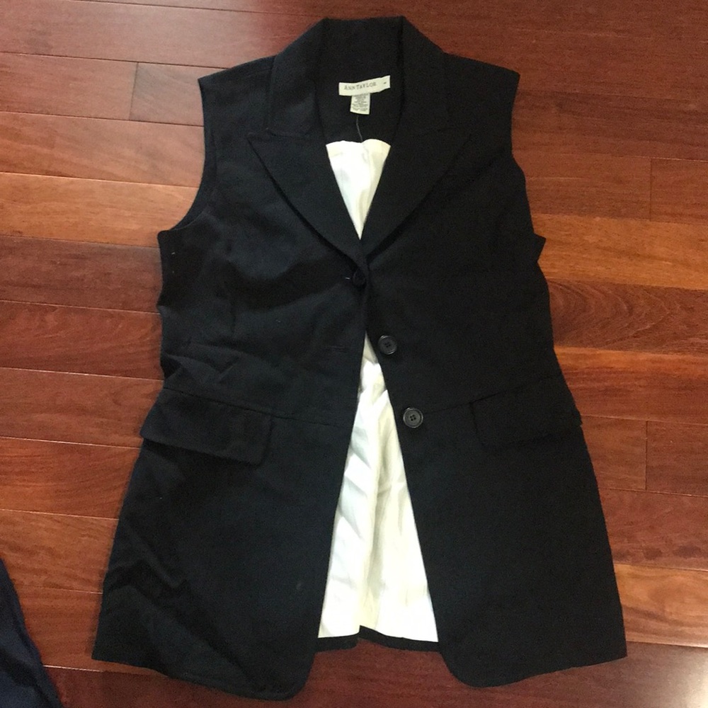 AnnTaylor Black Acetate ladies vest